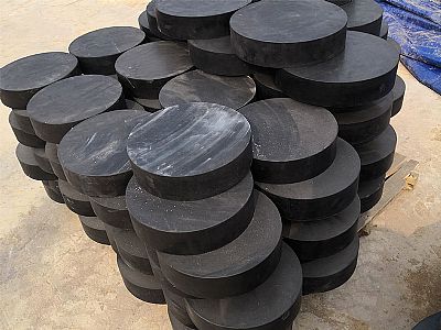 龙子湖板式橡胶支座由若干层橡胶片与薄钢板经加压硫化